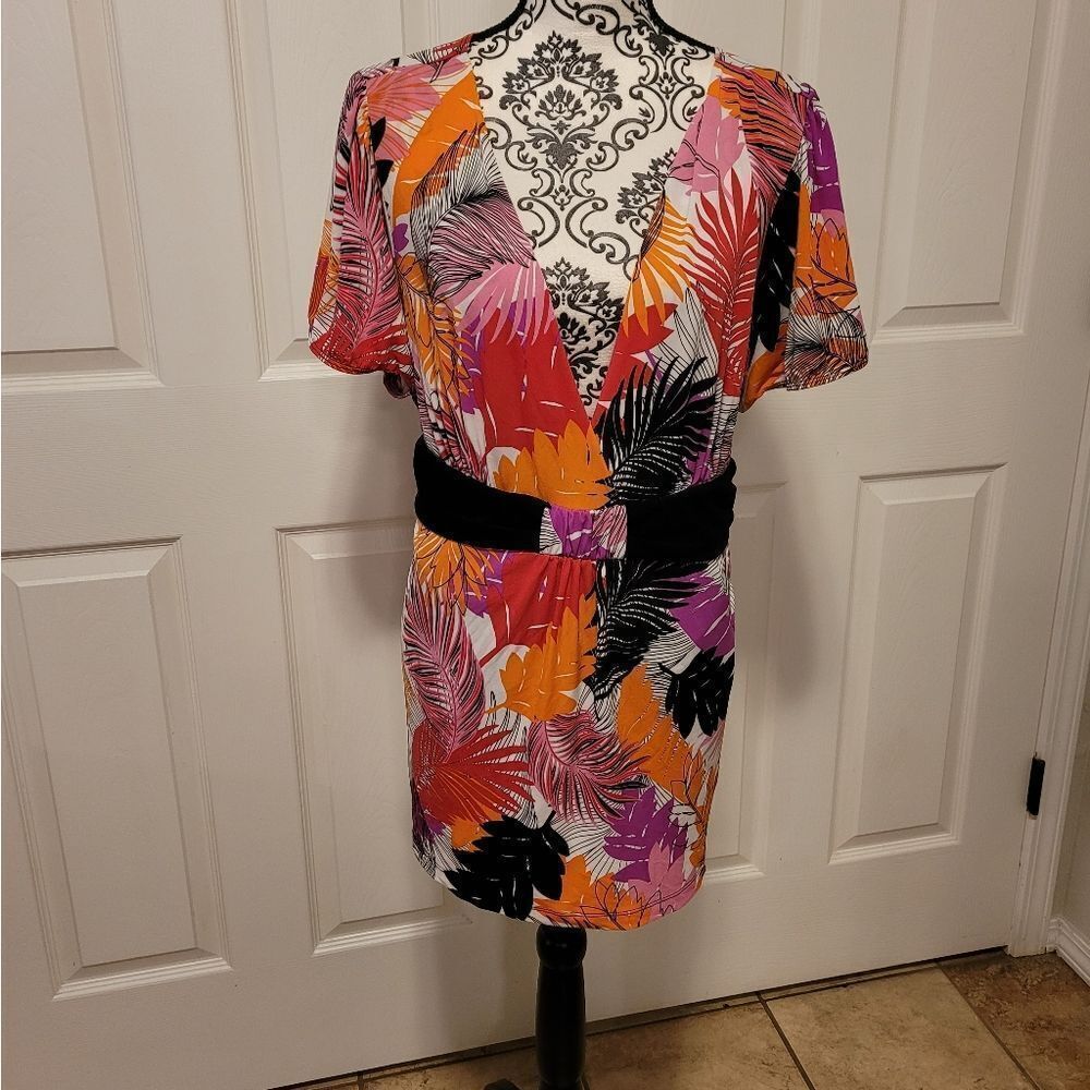Fashion‎ bug fern design tunic top
